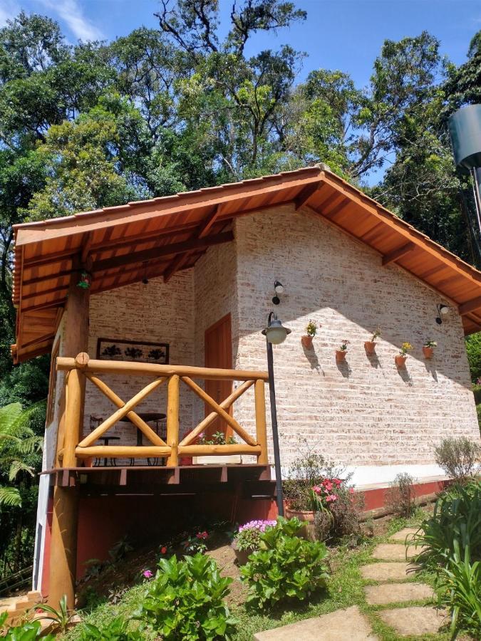 Nas Nuvens Hospedaria Monte Verde Kültér fotó