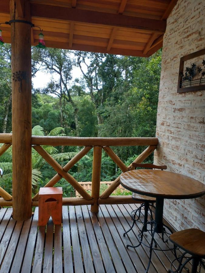 Nas Nuvens Hospedaria Monte Verde Kültér fotó